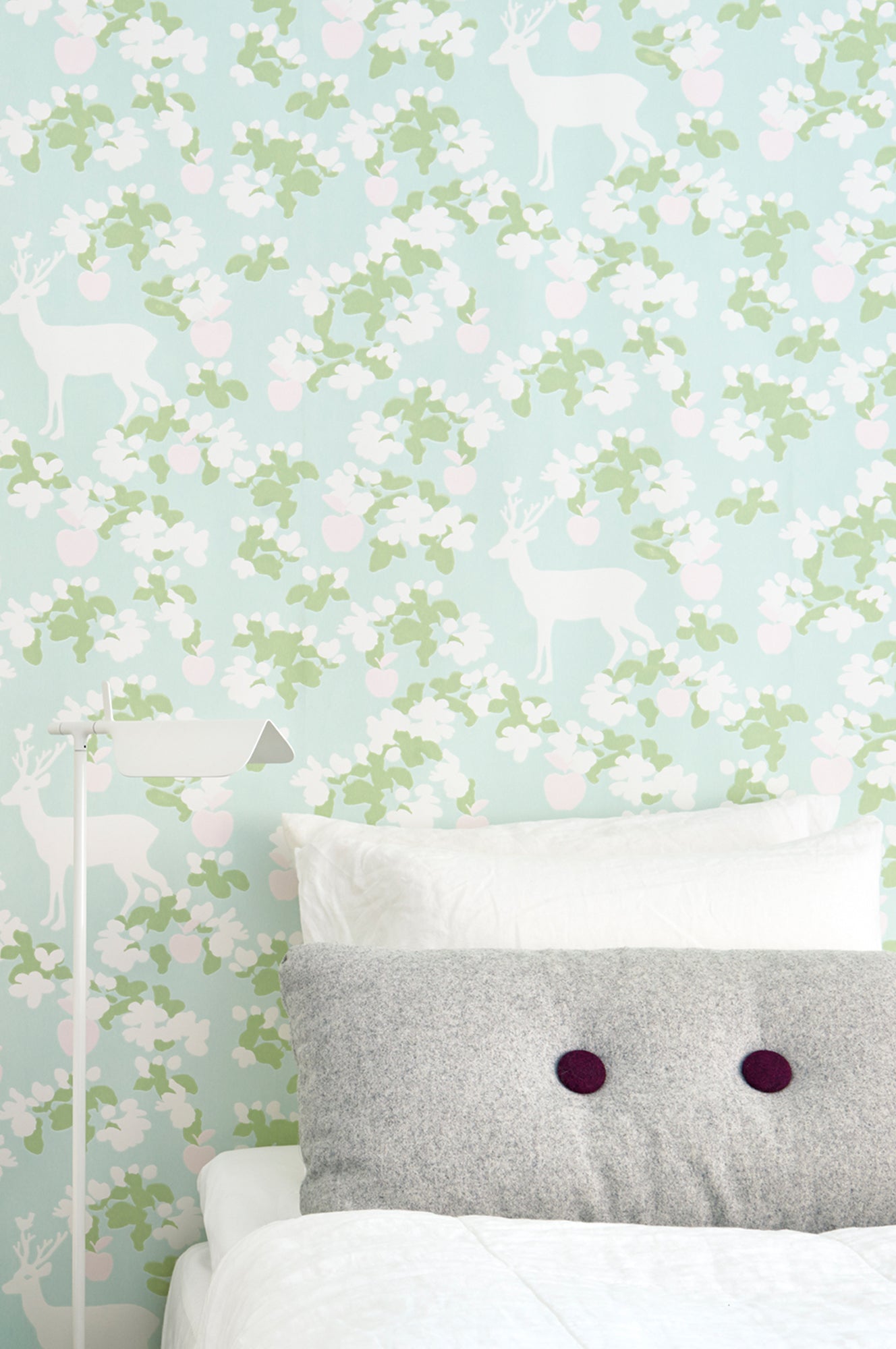 Carta da Parati Apple Garden Majvillan Wallpaper 107-01