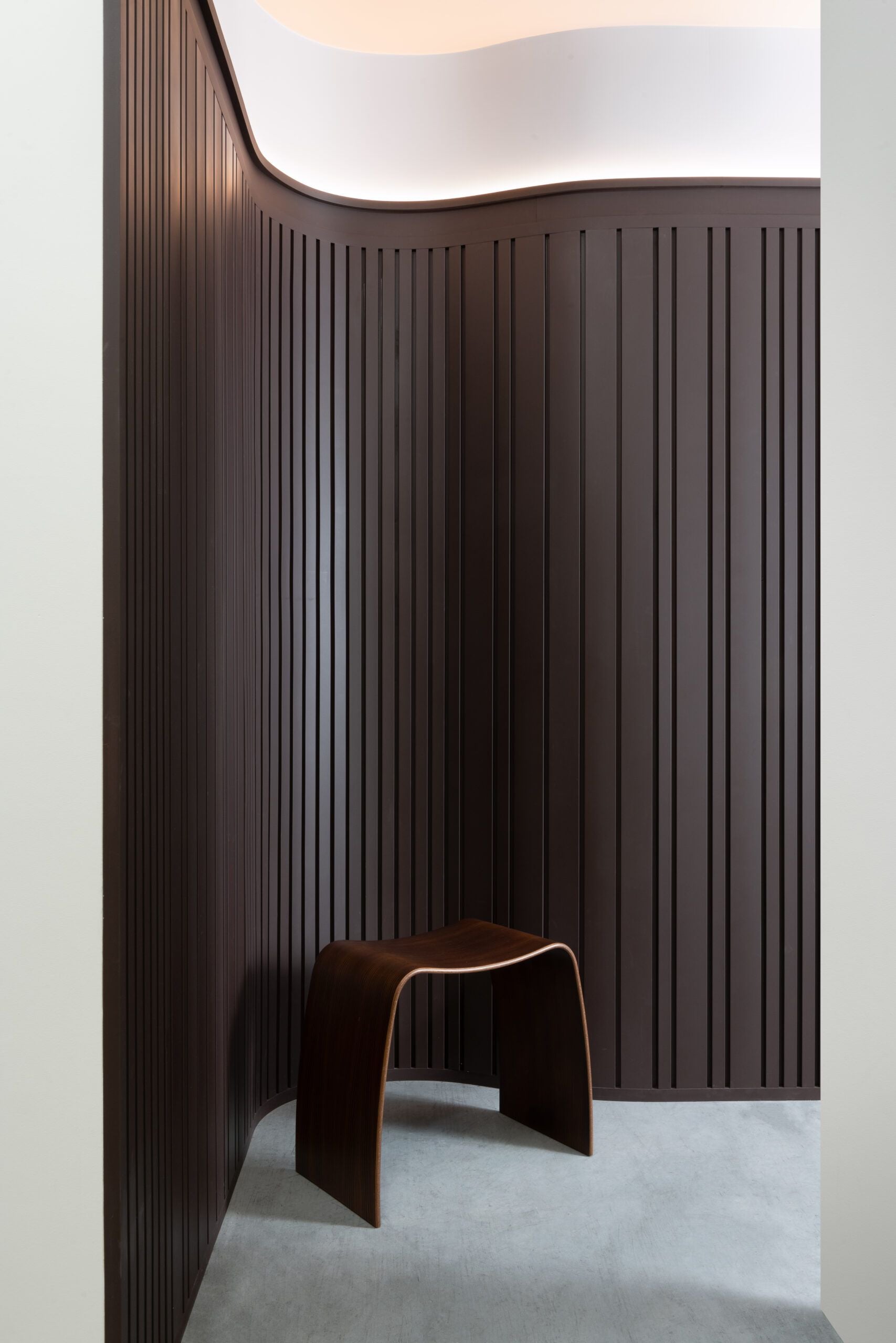 Pannello 3D in poliuretano Orac Decor W119 misura L 200 x H 25 x W 2 cm Purotouch®