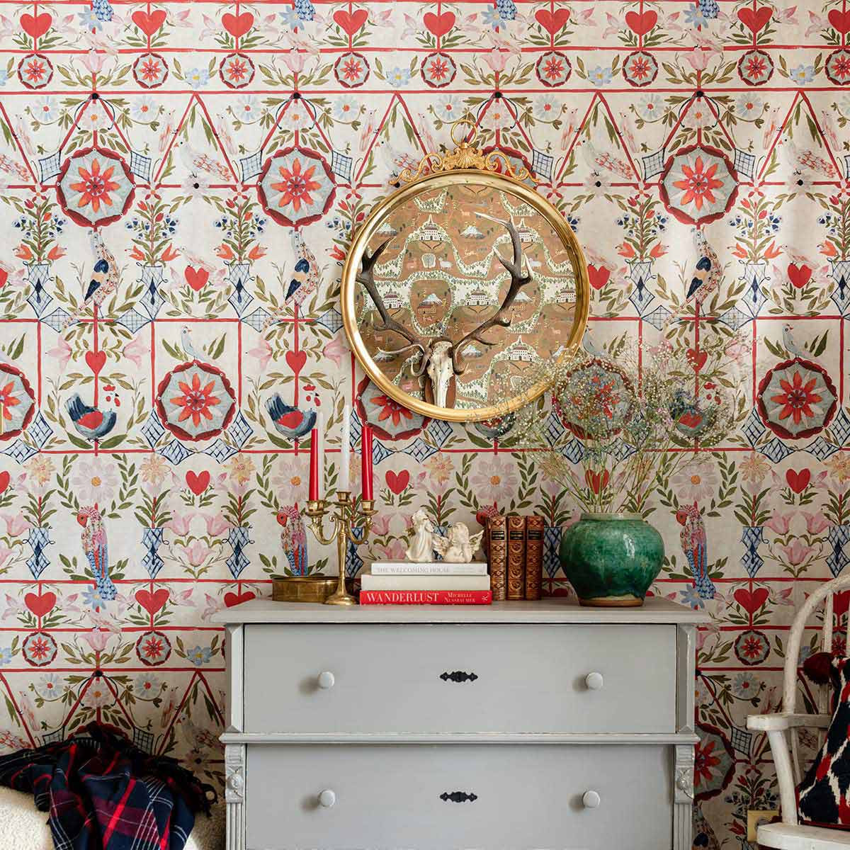 Carta da Parati Tyrol Apres-Ski Mind The Gap Wallpaper THE BIRD HOUSE