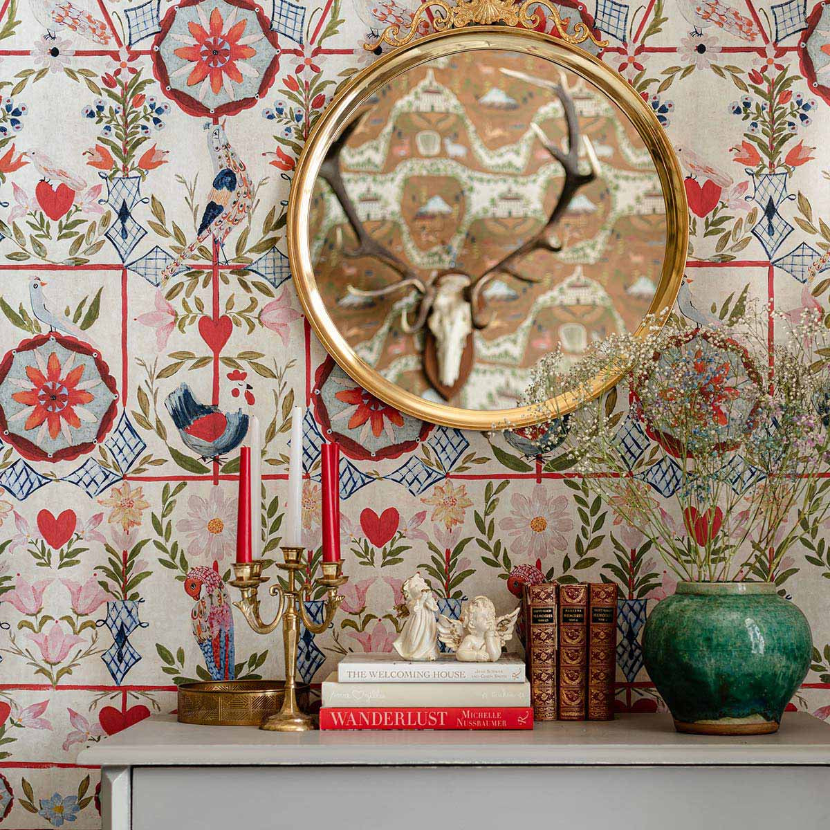 Carta da Parati Tyrol Apres-Ski Mind The Gap Wallpaper THE BIRD HOUSE