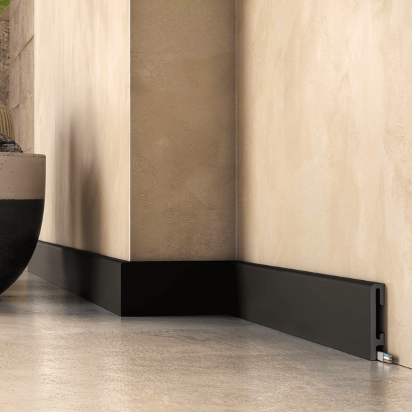 Battiscopa in SPC PF080B misura 8x1,5x240 cm Nero