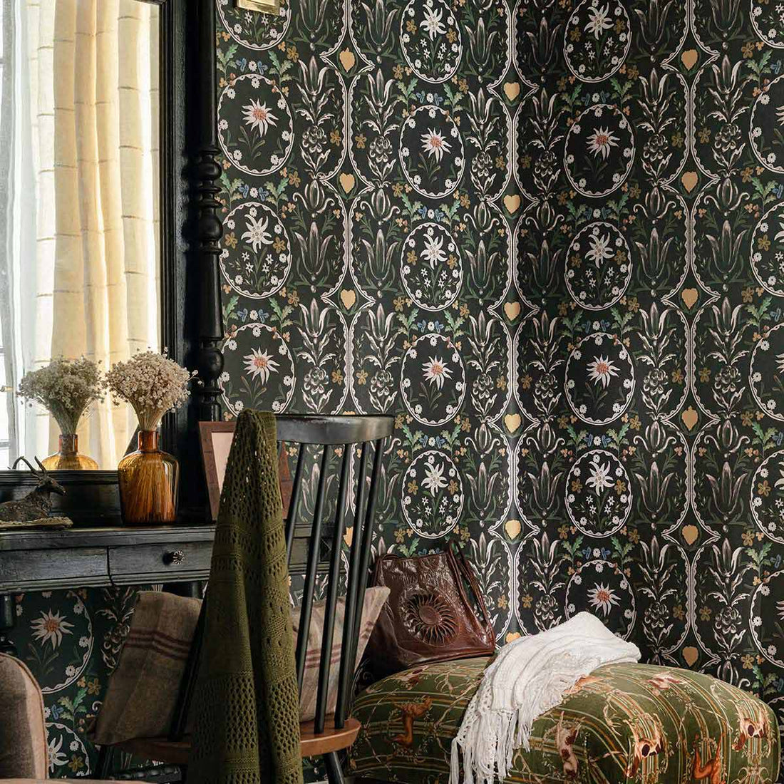 Carta da Parati Tyrol Apres-Ski Mind The Gap Wallpaper EDELWEISS