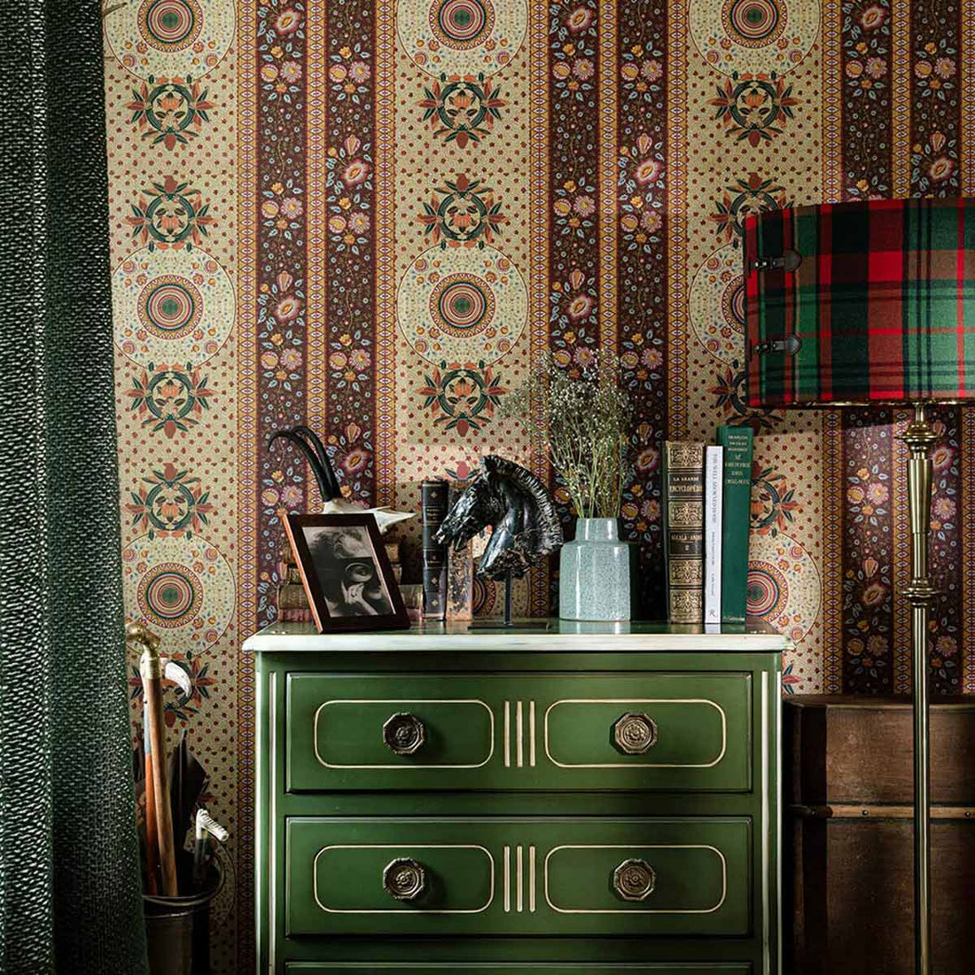 Carta da Parati Tyrol Apres-Ski Mind The Gap Wallpaper ERBSTÜCK