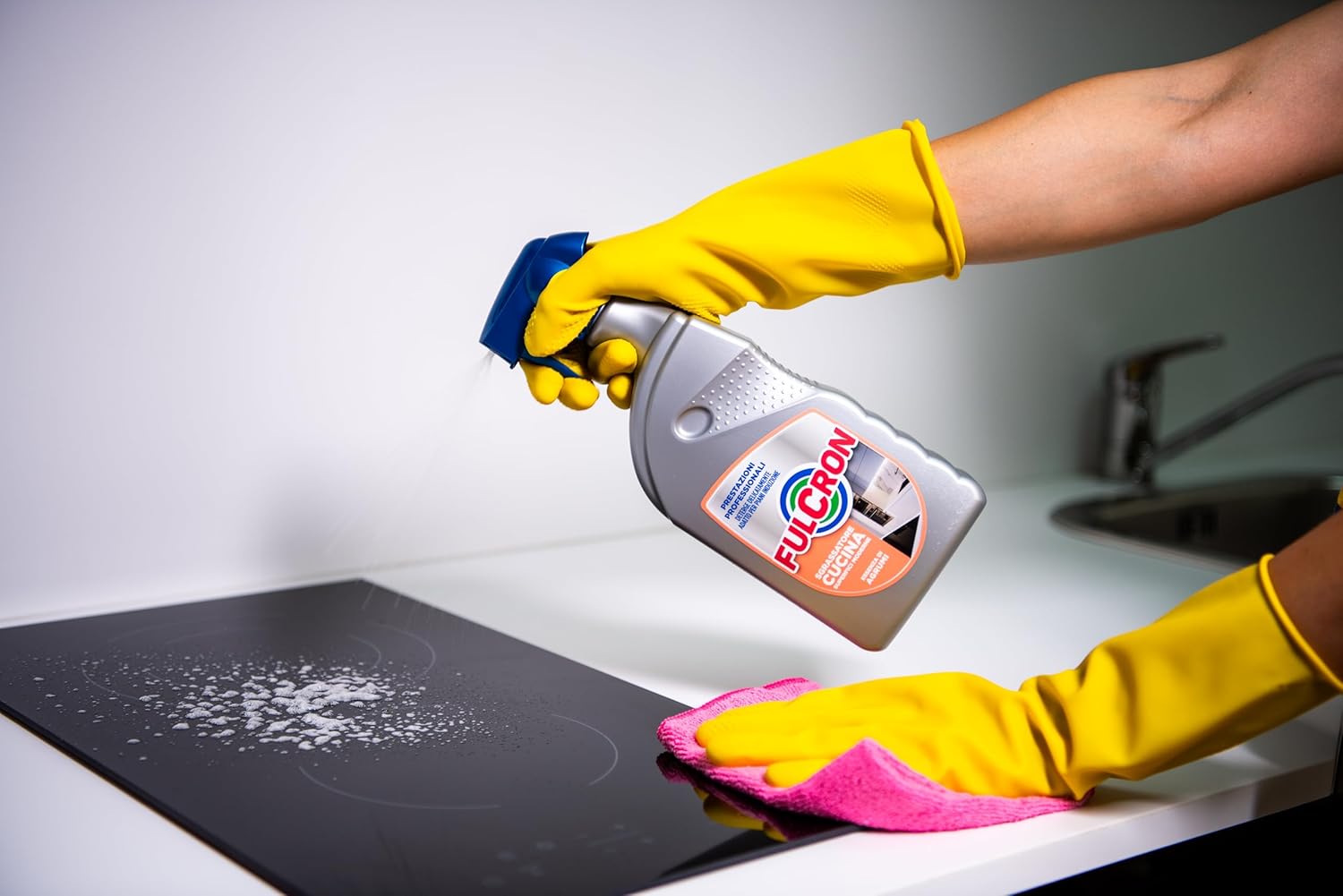 Fulcron Sgrassatore Cucina Superfici Moderne 750 ml.