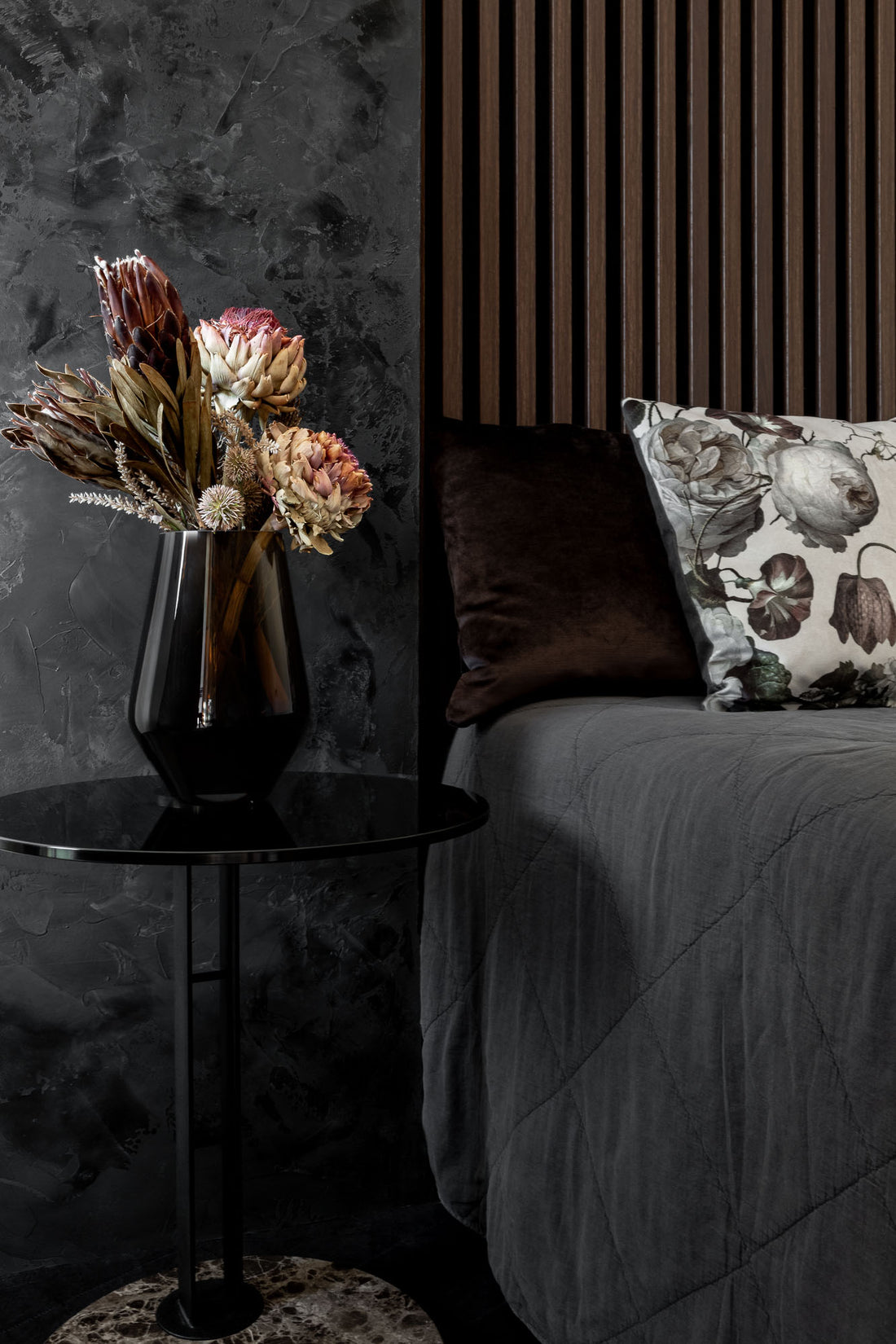 Listelli Silence in MDF  Noce Scuro mis. 270 cm x 30 cm