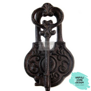 Re-Design Cast Irondoor Knocker 14 x 8,4 cm